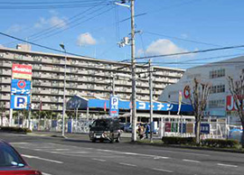 コーナン川西久代店 