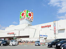 イズミヤ多田店